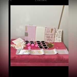 Pink Sunglasses 6 Pairs Included with “Bride To Be” Wedding Kit NEW Never Used